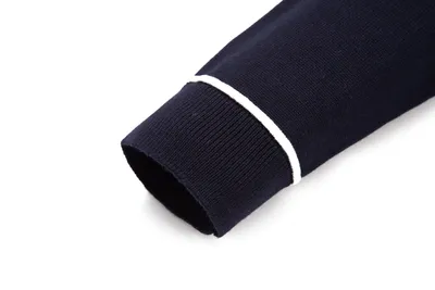 סוודר כחול לבית הספר