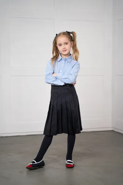 חצאית פליסה לילדות של המותג SARA BEE