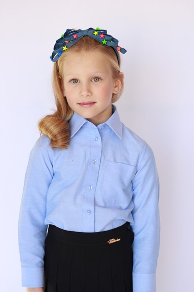 חולצת תלבושת בצבע תכלת