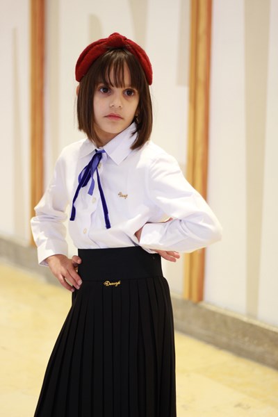 חולצה לבנה סרט קטיפה נייבי מידות 6-20