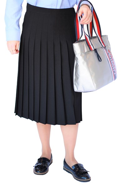 חצאית פליסה ITALY צבע כחול דגם 'מלניום'. מידות נערות